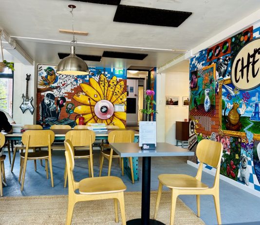 Chef is dé chillplek van Broedplaats SUP aan Surinameplein