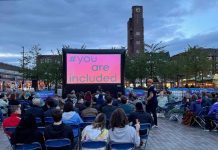 Gratis openlucht bioscoop op Mercatorplein tijdens Pride