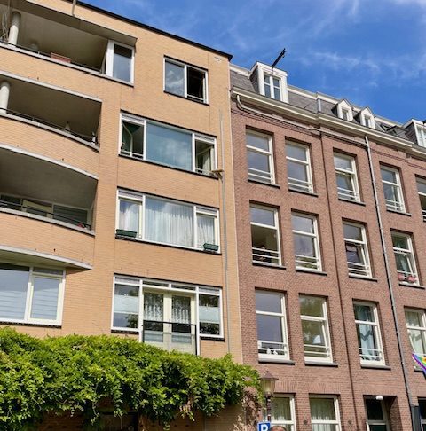 Dode bij brand woning Jacob van Lennepkade