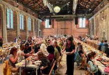 Ontbijt voor de buurt op Westergas