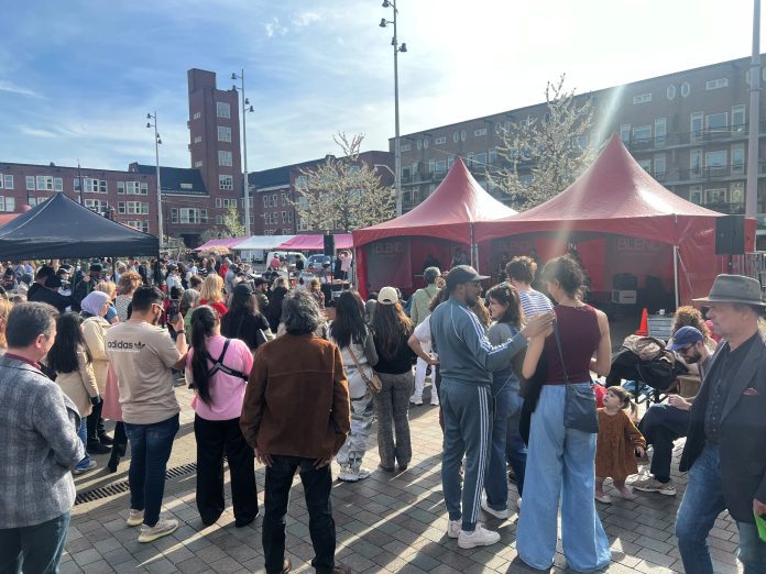 Amsterdam BLEND Market_podium 2