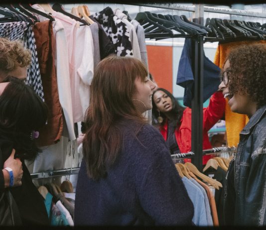 Kledingruilfestival in De Hallen met Studio Strip
