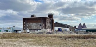 Bouw nieuwe bedrijfspanden Food Center begint na jaren vertraging