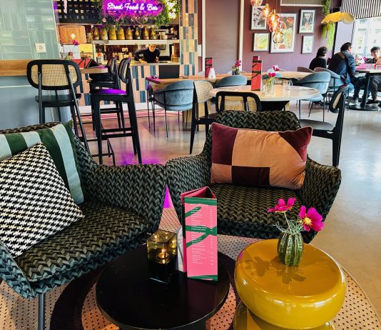 Bij Lucia’s Streetfood & Bar eet je ceviche, churros & saté