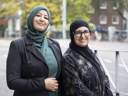 Geld op halverwege de maand: ‘moeders van de buurt’ geven eten en luiers