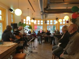 Muziek, ontmoetingen en lokaal talent op Open Podium De Baarsjes