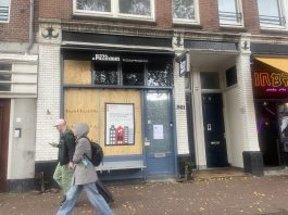 Twee Pizzabakkers weer open, Overtoom nog dicht