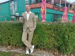 Buitengasten met Abi Patat en Hans Fokkens van dierenopvang DOA