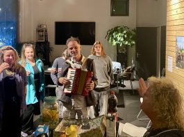 Verhalengevecht in BREEN: improviseren en sprookjes achterstevoren vertellen