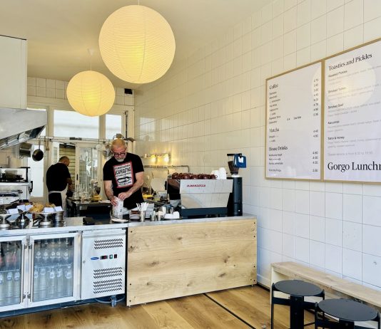 Bij Gorgo in Oud-West bakken ze Anatolische koeken uit duizenden