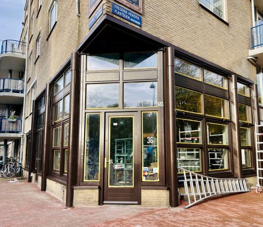 TikTok-hit KID Amsterdam gaat kip frituren in Staatsliedenbuurt