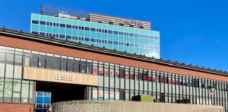 Plan voor smashburgers op het Bos en Lommerplein