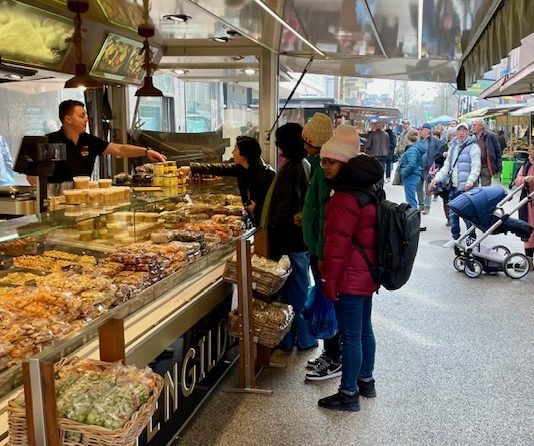 Themamarkten en minder regels om Ten Katemarkt aantrekkelijker te maken