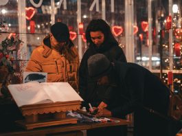 ‘Kas Rouwen en Vieren laat zien dat je niet de enige bent die met verlies te maken heeft’