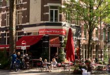 Horecapioniers (De Italiaan, Toussaint) in Helmersbuurt nemen afscheid