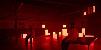 Theaterrave op Westergas over drang naar geluk, succes en illusie perfectie