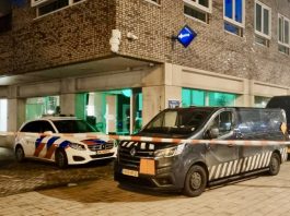 ‘Levensgevaarlijk’ vuurwerk in woning bij politiebureau Hoofdweg