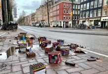 Jaarwisseling in Amsterdam ‘onrustig’ verlopen – ME ingezet en 52 aanhoudingen