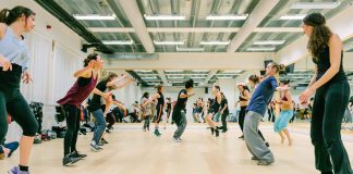 Dans je fit: dé dansscholen in en bij Amsterdam-West