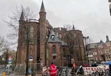 Dit is er over van de Vondelkerk na de felle brand
