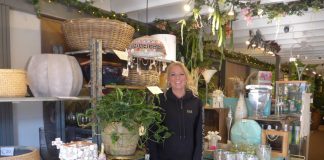 Bloemist Ricardo’s ziet geen toekomst meer op Bos en Lommerplein