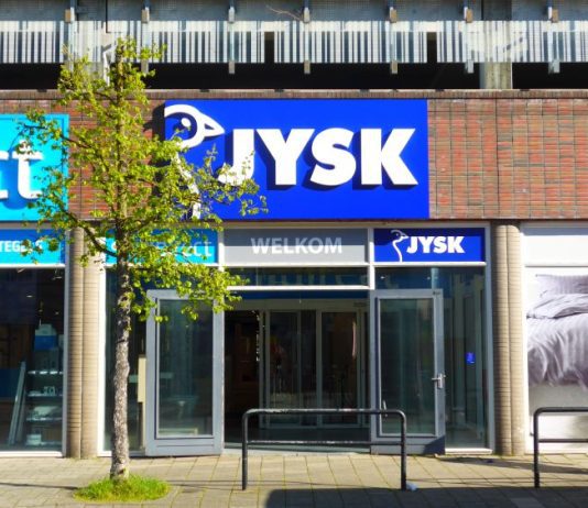 Deense antwoord op IKEA opent winkel in Westerpark