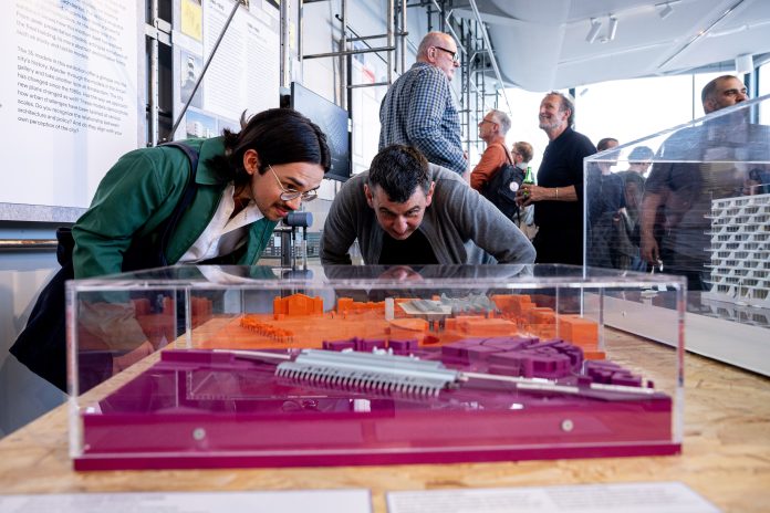 Opening expositie Van Maquette tot Metropool