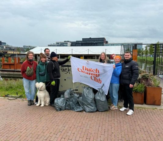 Vrijwilligers ruimen meer dan 200 kilo zwerfafval op in West