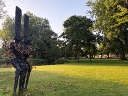 Nelson Carrilho, maker van ‘Dragers van Verre’, overleden