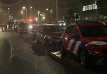 Explosie en brand bij flat in Osdorp: zeker zeven gewonden, flat ontruimd