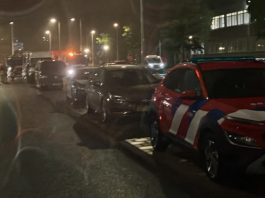 Explosie en brand bij flat in Osdorp: zeker zeven gewonden, flat ontruimd