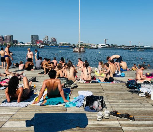 Zwemmen en spartelen in en bij Amsterdam-West: hier kan het