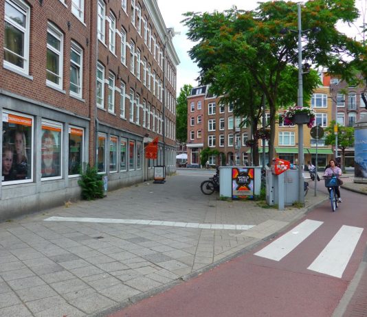 Beeldbepalende fotozaak vertrekt van Hugo de Grootplein