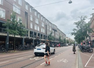 Een geziene dichter worden in de Kinkerstraat