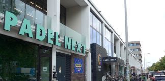 Indoor golfen op de Willem de Zwijgerlaan