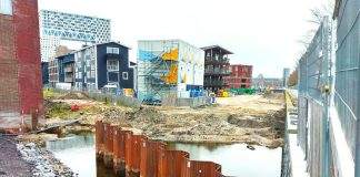 Nieuwe grachten Houthaven volgende week deels gevuld