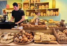 Bakkerij Mama heeft nu ook een winkel bij ons om de hoek