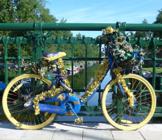 Met audiotour op de fiets langs bruggen in West