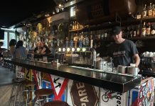 Vinyl Rocks biedt beats, bier en Brazilian bites