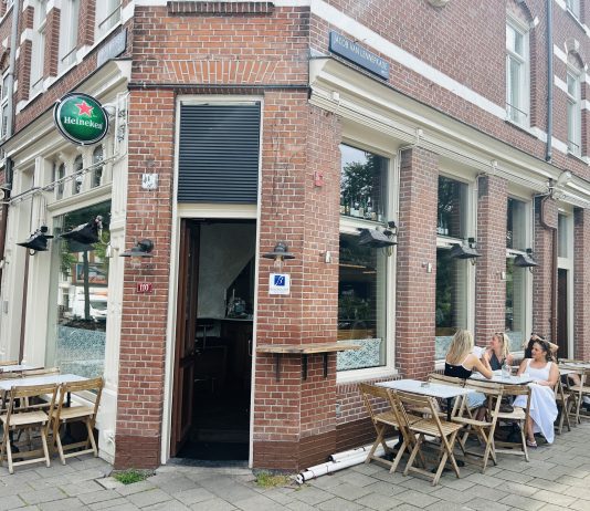 Bij buurtbar Vermut druppelt het Zuid-Europese smaken