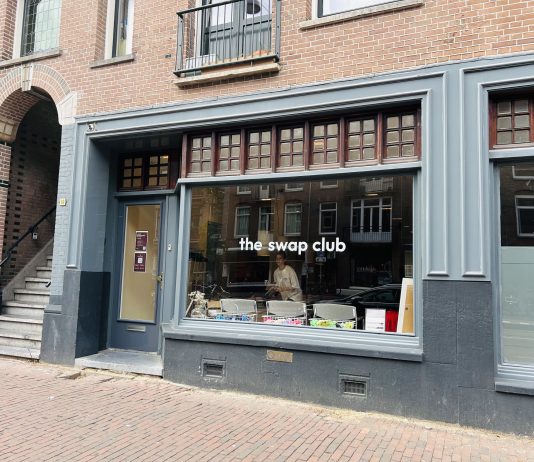 Oud-West heeft een clubhuis om feestelijk kleding te ruilen