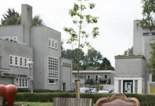 Muren van Glas: kunstproject maakt eenzaamheid in West bespreekbaar